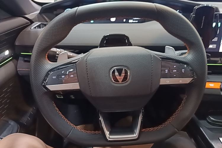 Used CHANGAN UNI-V 2024 1.5T Prestige Sport Edition Steering Wheel
