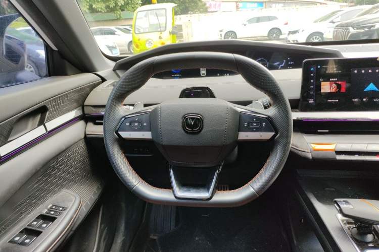 Used CHANGAN UNI-V 2024 1.5T Prestige Sport Edition Steering Wheel