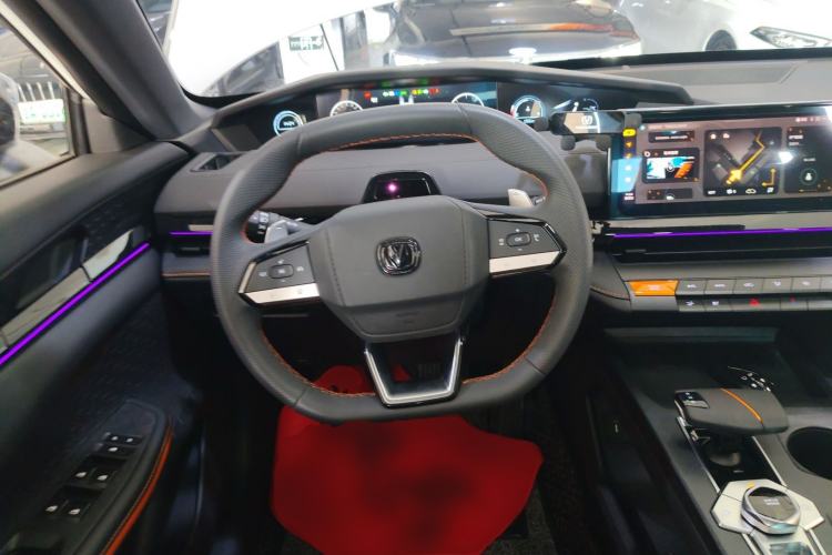 Used CHANGAN UNI-V 2024 1.5T High-Energy Version Steering Wheel