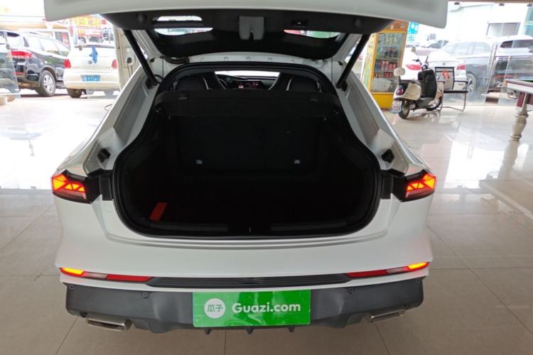 Used CHANGAN UNI-V 2024 1.5T Prestige Edition Trunk