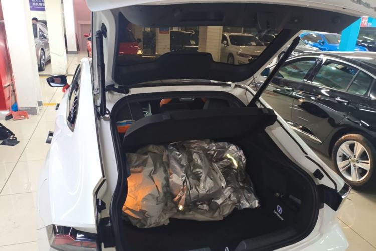 Used CHANGAN UNI-V 2024 1.5T Prestige Sport Edition Trunk