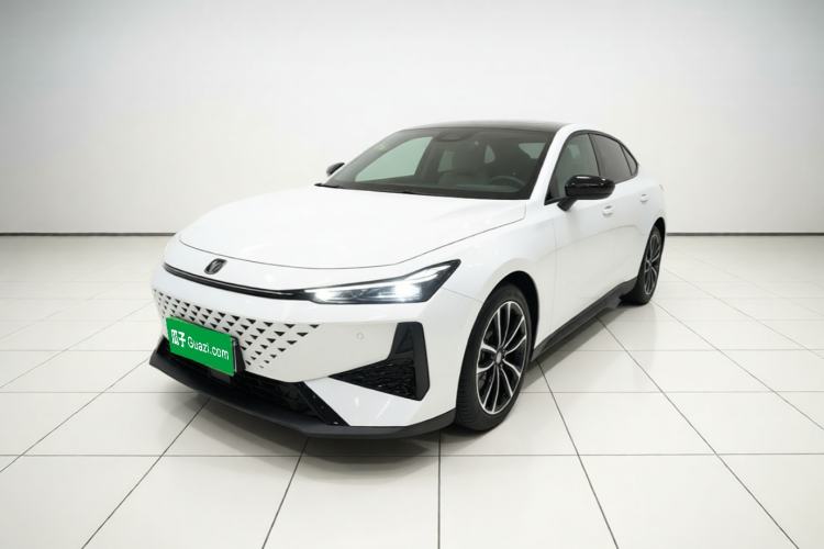 CHANGAN UNI-V 2024 1.5T Prestige Edition