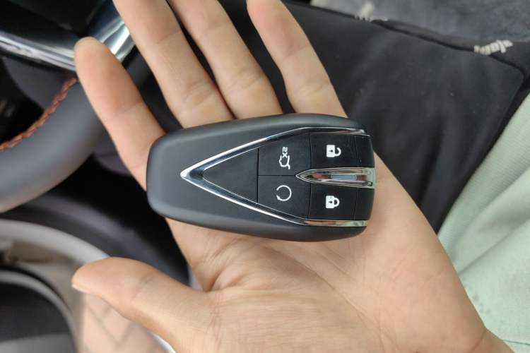 Used CHANGAN UNI-V 2024 1.5T High-Energy Version Vehicle Key