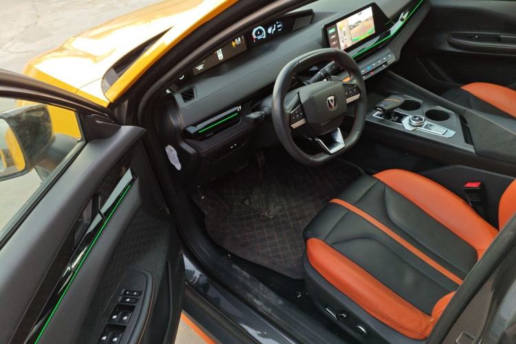 Used CHANGAN UNI-V 2024 1.5T Prestige Sport Edition Driver Seat
