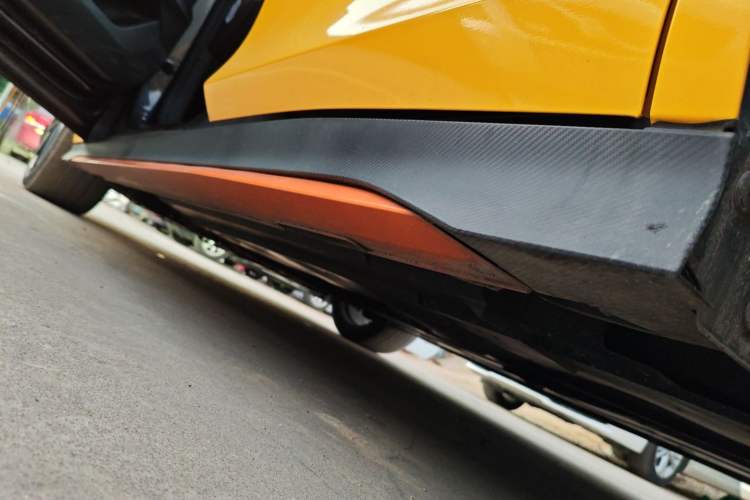 Used CHANGAN UNI-V 2024 1.5T Prestige Sport Edition Left Side Sill