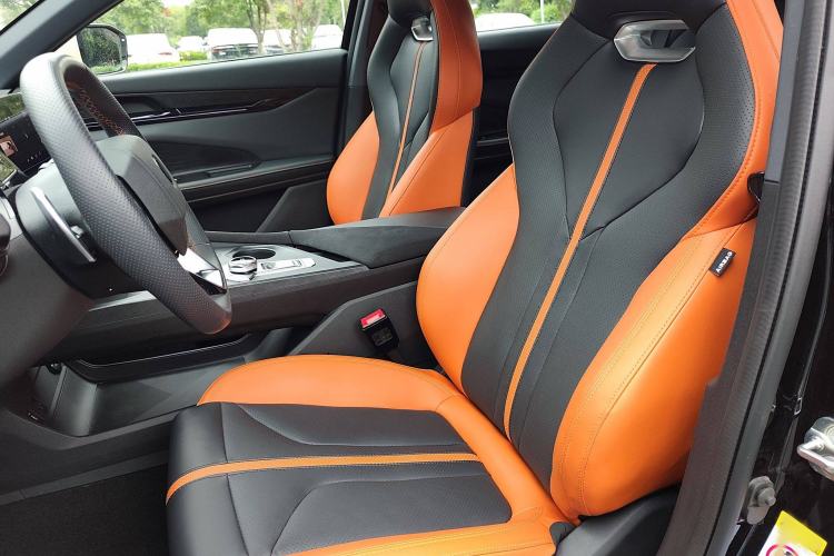 Used CHANGAN UNI-V 2024 1.5T Prestige Sport Edition Right Front Seat