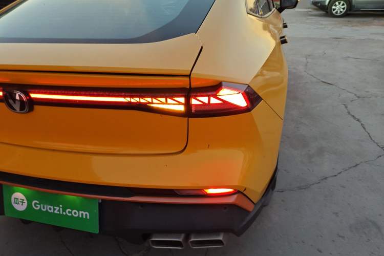 Used CHANGAN UNI-V 2024 1.5T Prestige Sport Edition Right Rear Taillight
