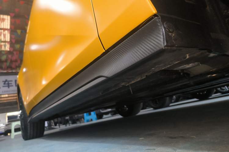 Used CHANGAN UNI-V 2024 1.5T Prestige Edition Right Side Sill