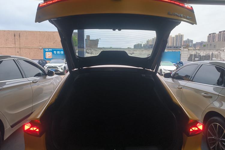 Used CHANGAN UNI-V 2024 1.5T Prestige Edition Trunk
