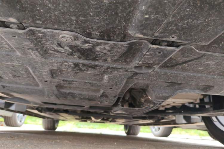 Used CHANGAN UNI-V 2025 1.5T 500Bar Prestige Sporty Version Chassis Front