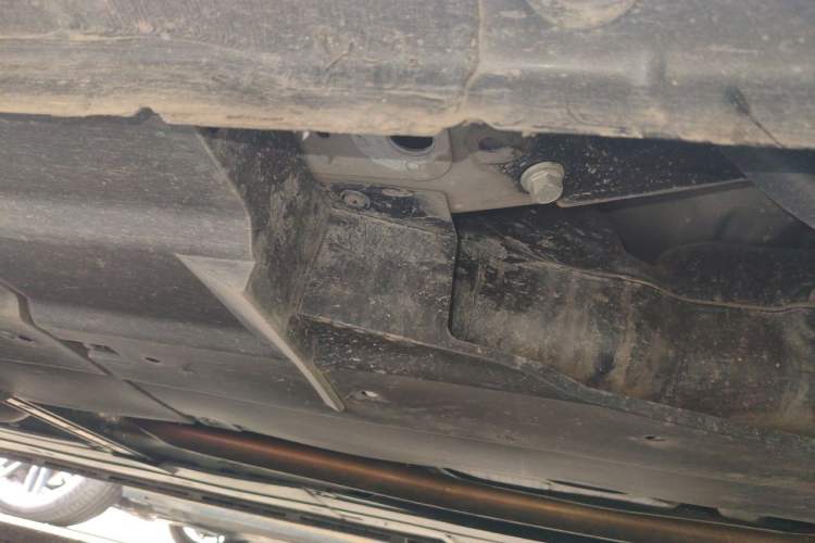 Used CHANGAN UNI-V 2025 1.5T 500Bar Prestige Sporty Version Chassis Rear Left