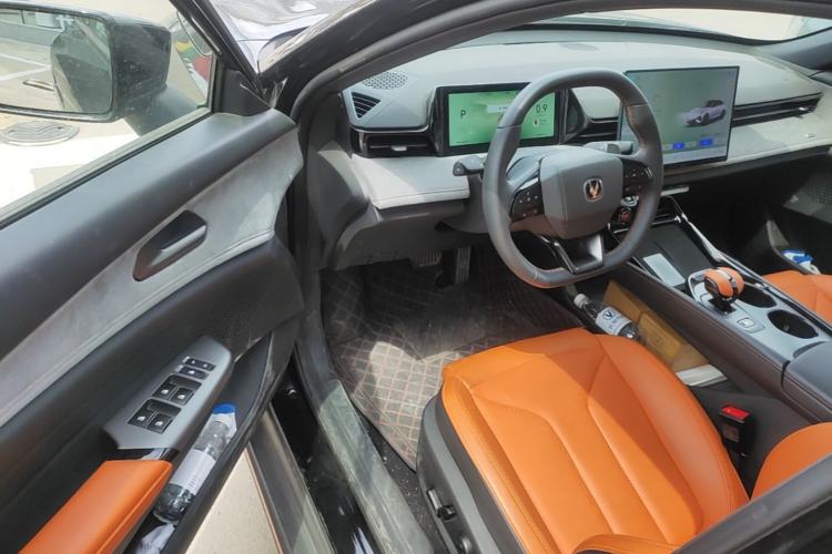 Used CHANGAN UNI-V 2025 Model Third-Generation 2.0T Dynamic Edition Driver Seat