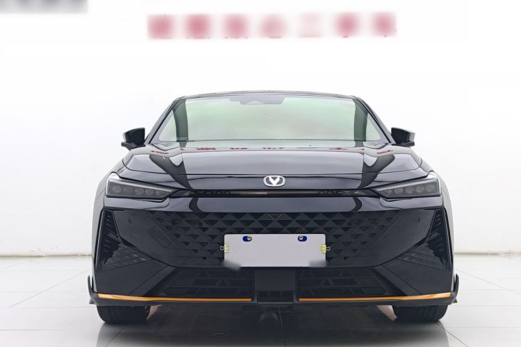 Used CHANGAN UNI-V 2025 1.5T 500Bar Prestige Sporty Version Exterior 1