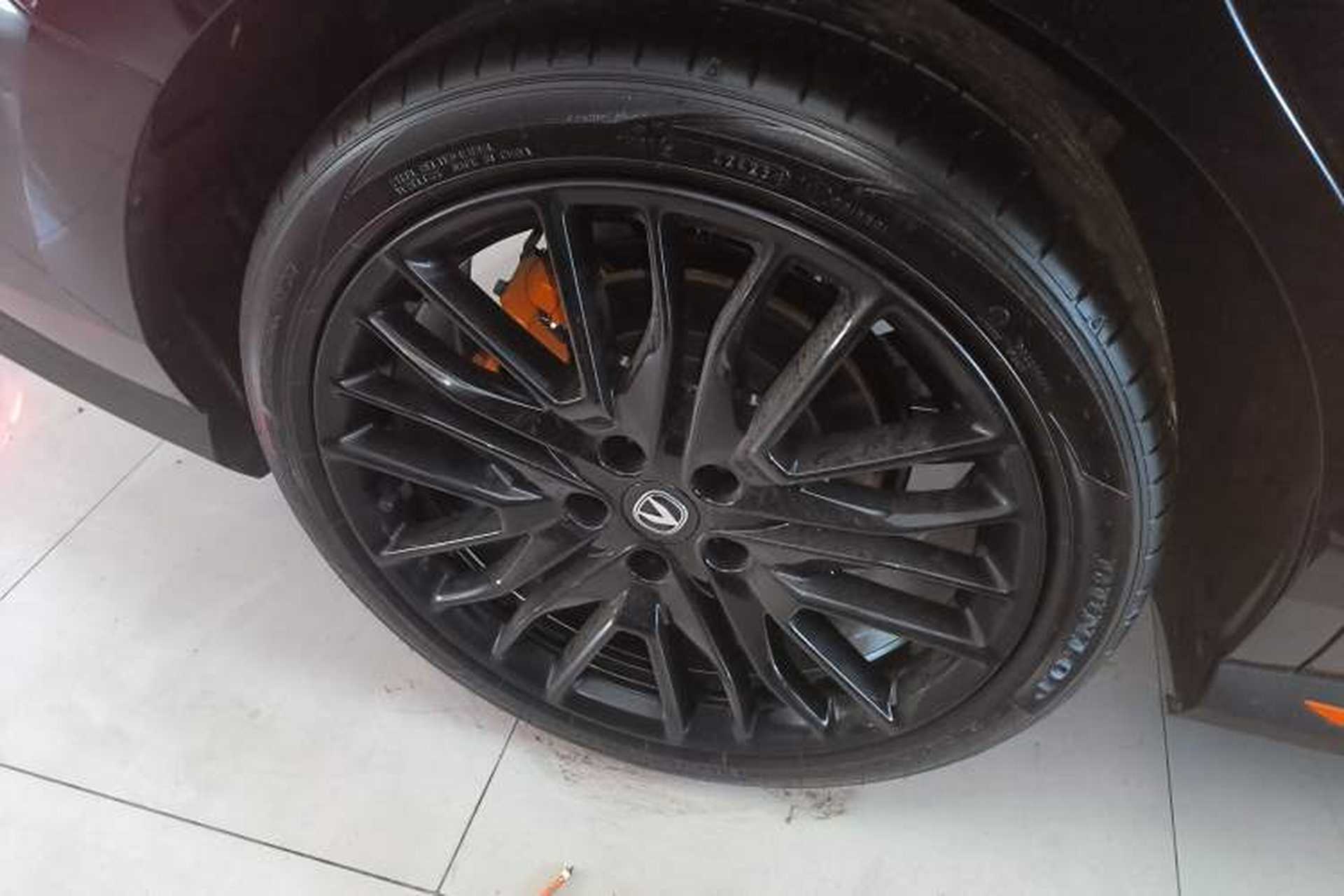 Used CHANGAN UNI-V 2025 Model Third-Generation 2.0T Dynamic Edition Exterior 5