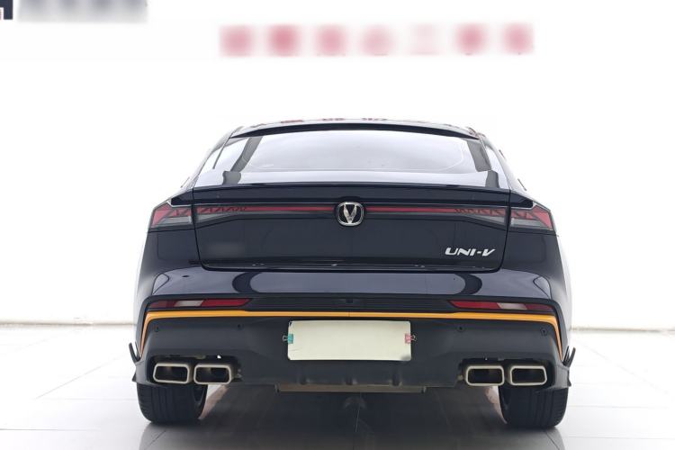 Used CHANGAN UNI-V 2025 1.5T 500Bar Prestige Sporty Version Exterior 8