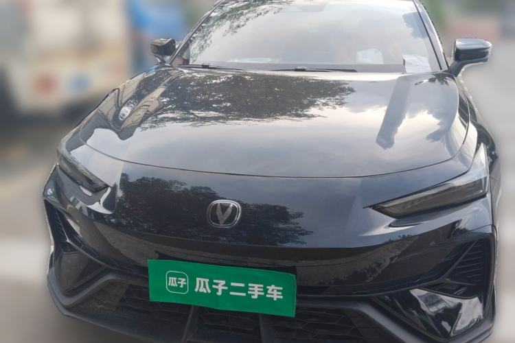 Used CHANGAN UNI-V 2025 Model Third-Generation 1.5T 500Bar Prestige Sports Edition Front