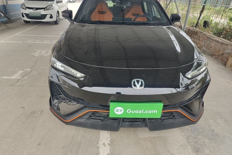 Used CHANGAN UNI-V 2025 Model Third-Generation 2.0T Dynamic Edition Front