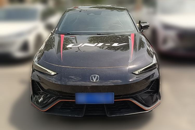 Used CHANGAN UNI-V 2025 Model Third-Generation 2.0T Dynamic Edition Front