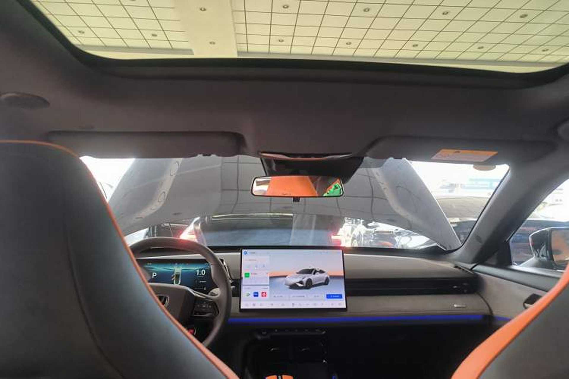 Used CHANGAN UNI-V 2025 Model Third-Generation 2.0T Dynamic Edition Headliner