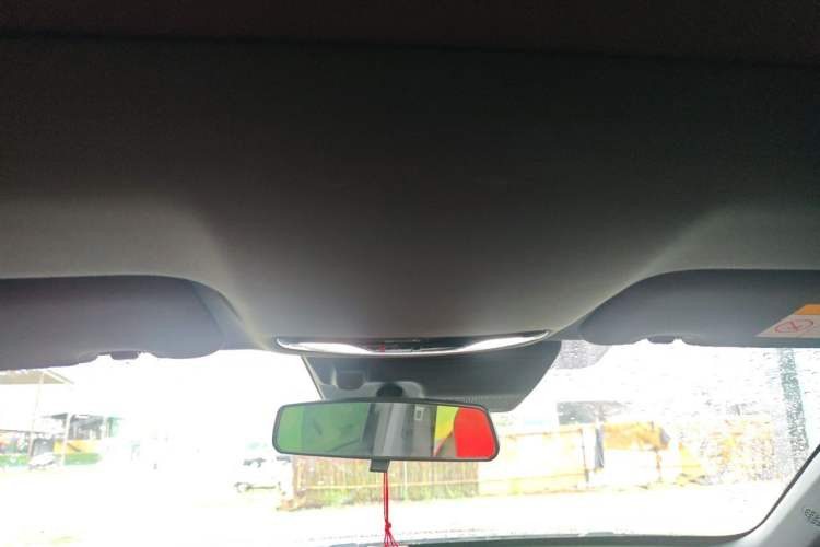 Used CHANGAN UNI-V 2025 Model Third-Generation 1.5T 500Bar Prestige Sports Edition Headliner