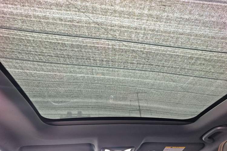 Used CHANGAN UNI-V 2025 1.5T 500Bar High-Energy Version Headliner