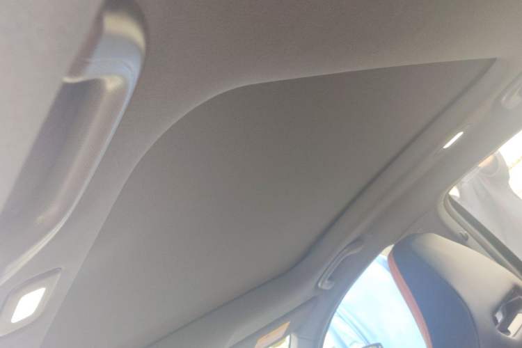 Used CHANGAN UNI-V 2025 Model Third-Generation 1.5T 500Bar Prestige Sports Edition Headliner