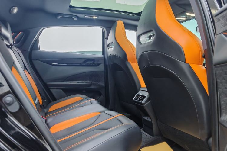 Used CHANGAN UNI-V 2025 1.5T 500Bar Prestige Sporty Version Interior 5