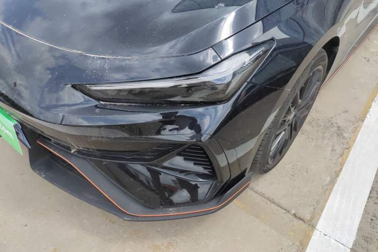 Used CHANGAN UNI-V 2025 Model Third-Generation 2.0T Dynamic Edition Left Front Headlight