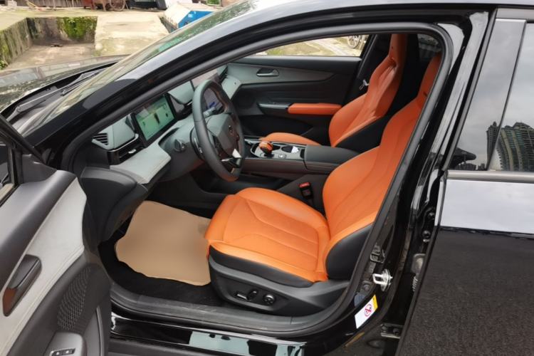 Used CHANGAN UNI-V 2025 Model Third-Generation 2.0T Dynamic Edition Left Front Seat