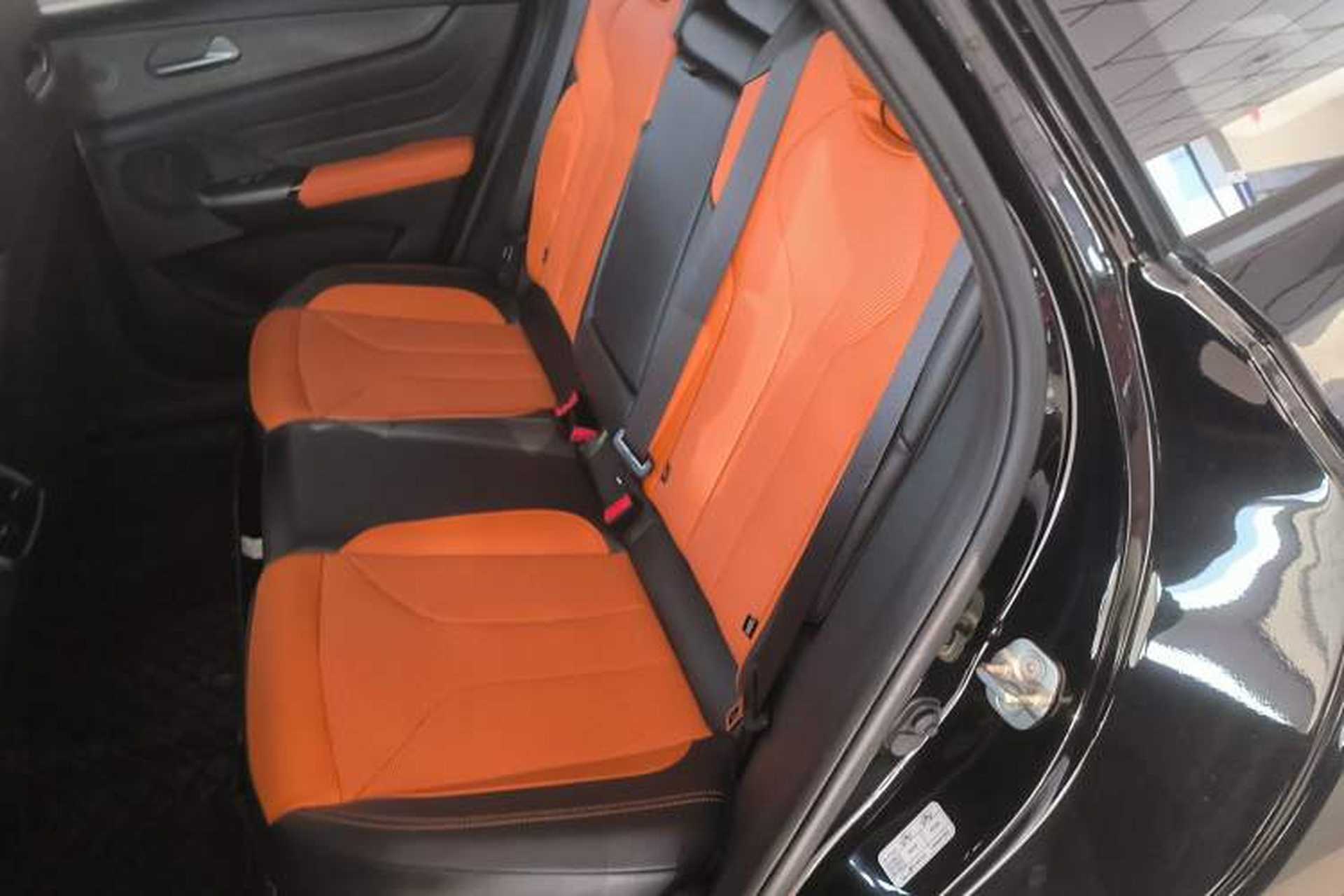 Used CHANGAN UNI-V 2025 Model Third-Generation 2.0T Dynamic Edition Left Rear Seat