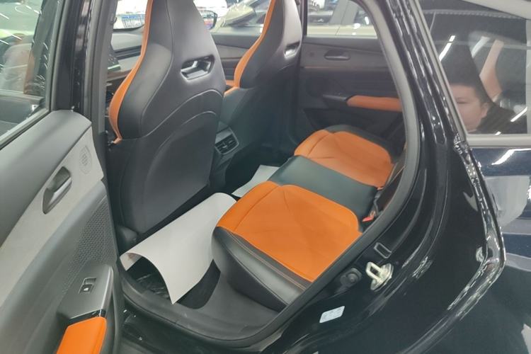Used CHANGAN UNI-V 2025 Model Third-Generation 2.0T Dynamic Edition Left Rear Seat