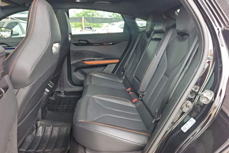 Used CHANGAN UNI-V 2025 1.5T 500Bar High-Energy Version Left Rear Seat