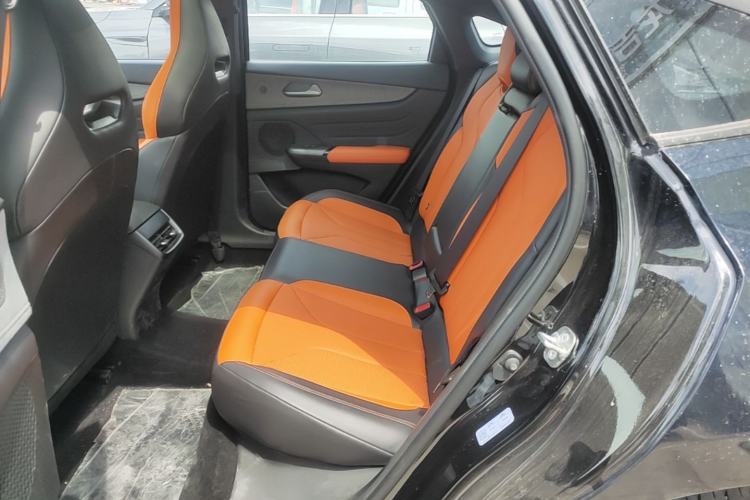 Used CHANGAN UNI-V 2025 Model Third-Generation 2.0T Dynamic Edition Left Rear Seat