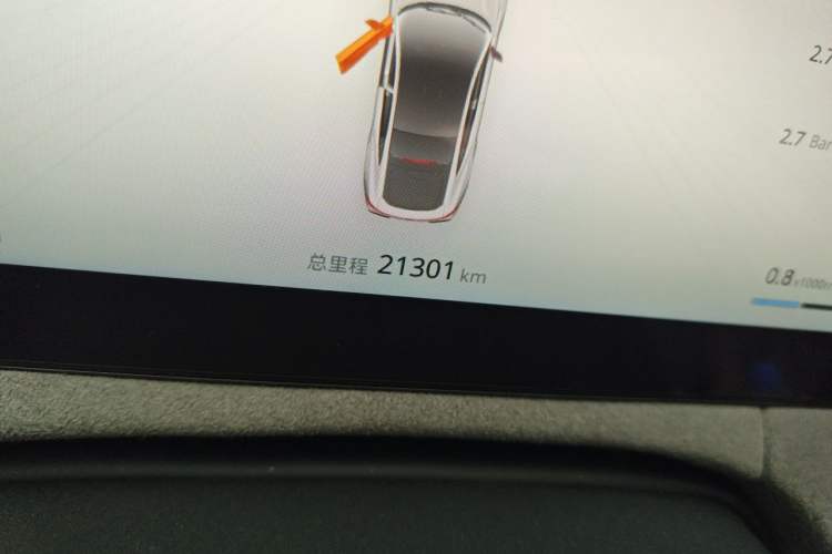 Used CHANGAN UNI-V 2025 Model Third-Generation 1.5T 500Bar Prestige Sports Edition Odometer Close Up