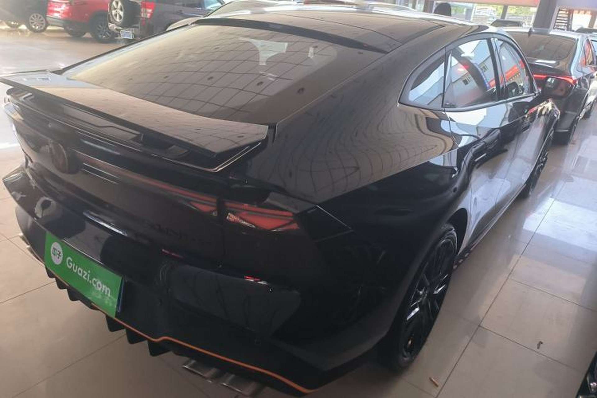 Used CHANGAN UNI-V 2025 Model Third-Generation 2.0T Dynamic Edition Rear Right 45 Deg