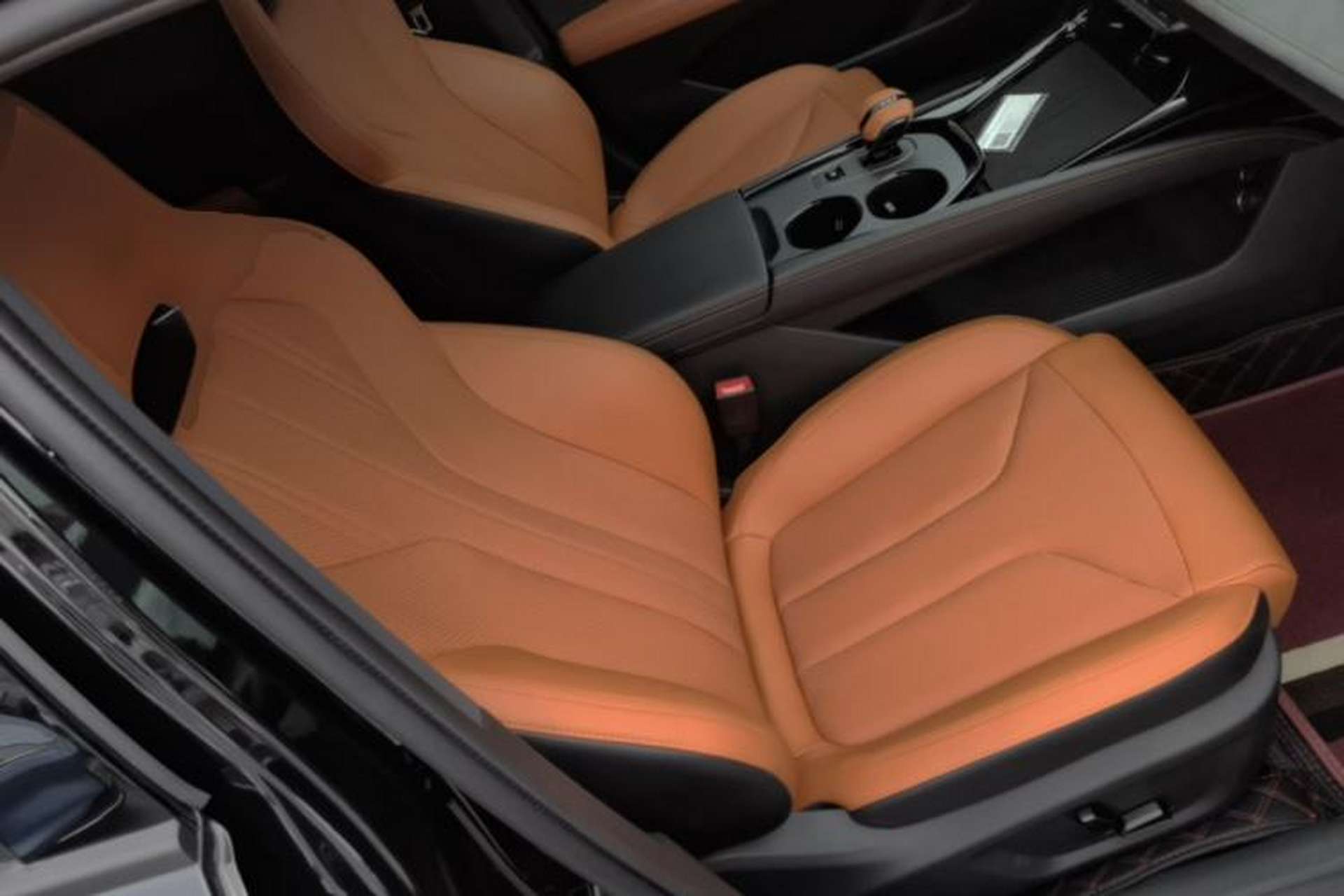 Used CHANGAN UNI-V 2025 Model Third-Generation 2.0T Dynamic Edition Right Front Seat