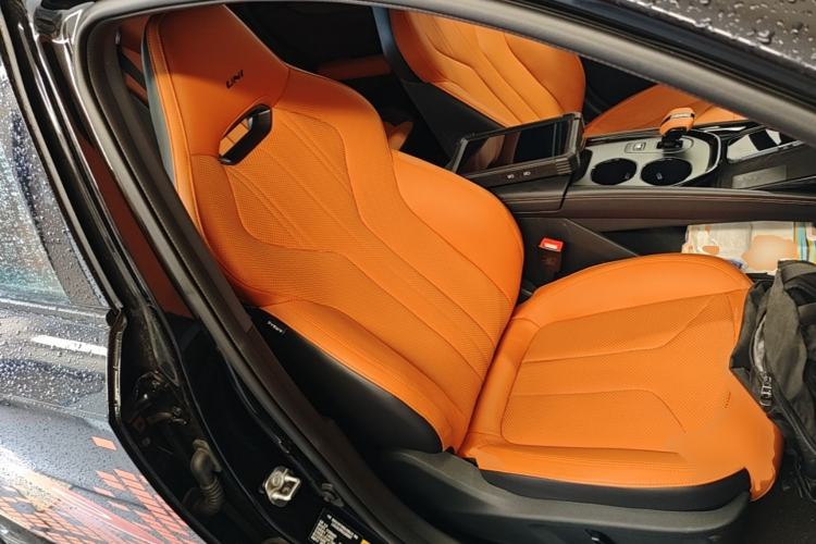 Used CHANGAN UNI-V 2025 Model Third-Generation 2.0T Dynamic Edition Right Front Seat