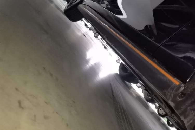 Used CHANGAN UNI-V 2025 Model Third-Generation 2.0T Dynamic Edition Right Side Sill