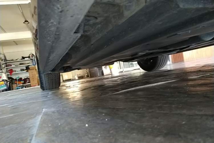 Used CHANGAN UNI-V 2025 Model Third-Generation 1.5T 500Bar Prestige Edition Right Side Sill