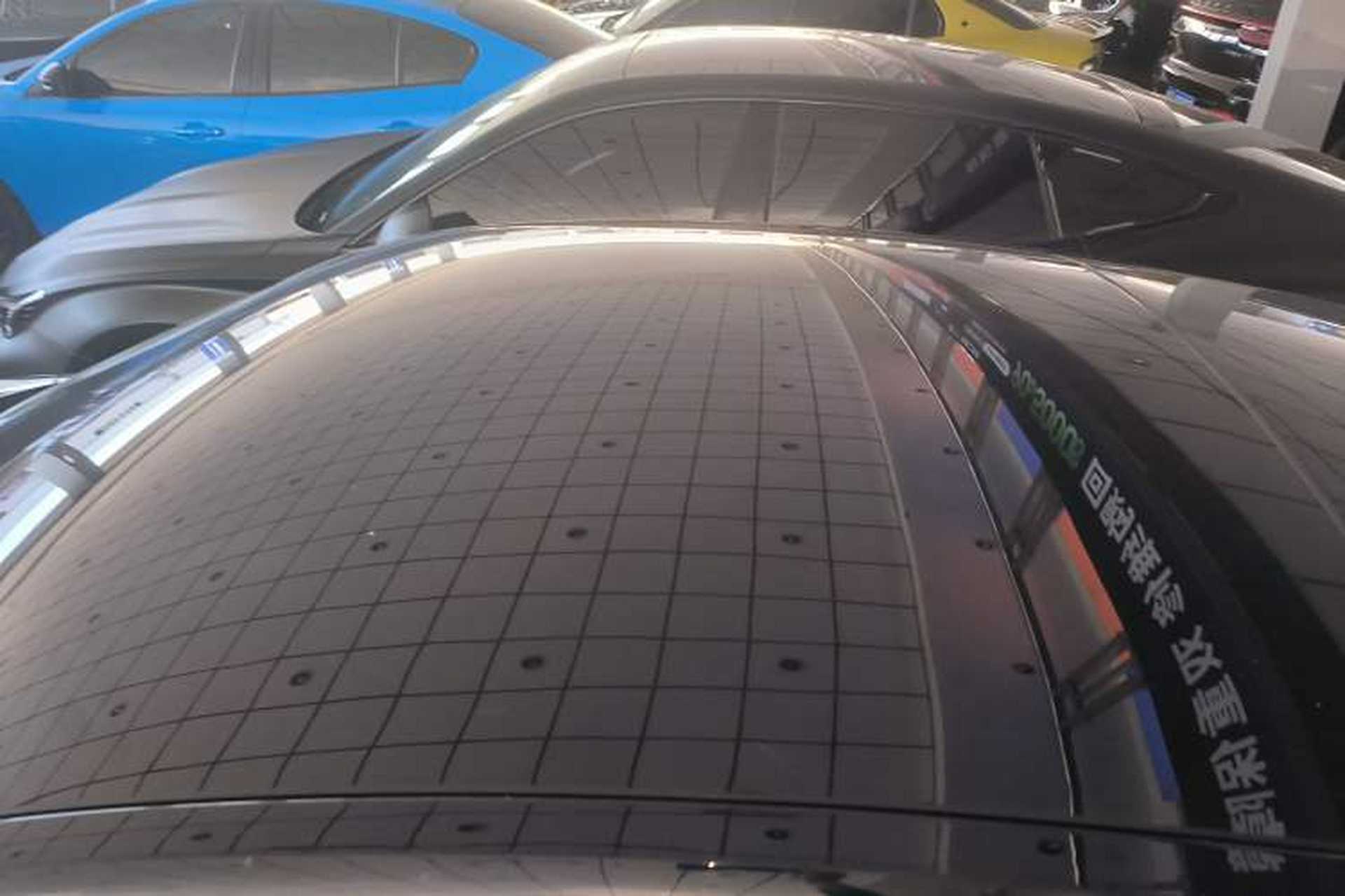 Used CHANGAN UNI-V 2025 Model Third-Generation 2.0T Dynamic Edition Roof