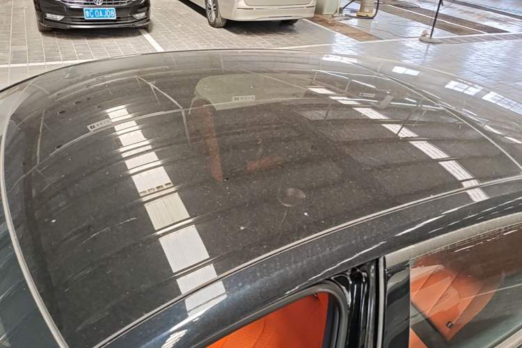 Used CHANGAN UNI-V 2025 Model Third-Generation 2.0T Dynamic Edition Roof