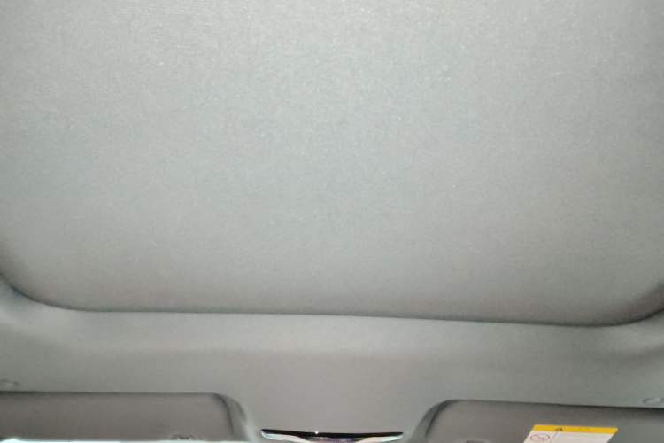 Used CHANGAN UNI-V 2025 Model Third-Generation 2.0T Dynamic Edition Headliner