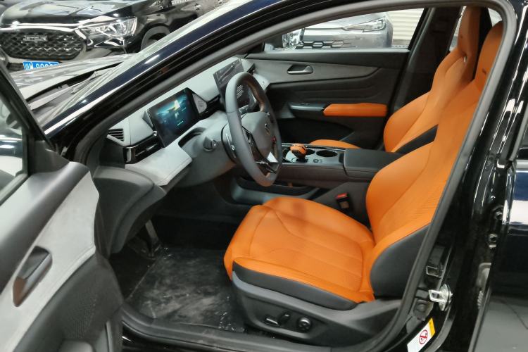 Used CHANGAN UNI-V 2025 Model Third-Generation 2.0T Dynamic Edition Left Front Seat