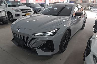 Used CHANGAN UNI-V 2025 1.5T 500Bar High-Energy Version
