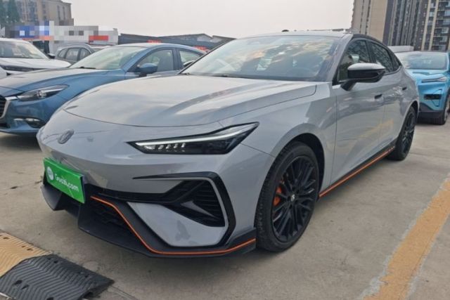 Used CHANGAN UNI-V 2025 Model Third-Generation 2.0T Dynamic Edition