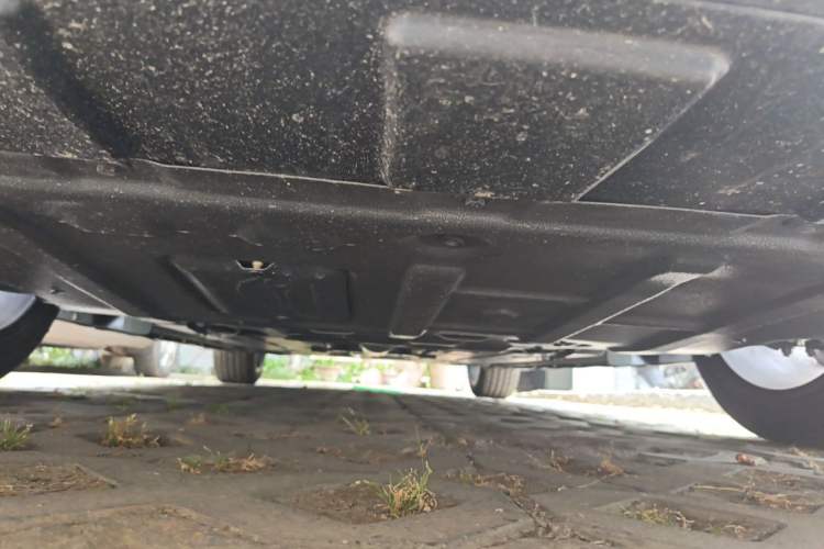 Used CHANGAN UNI-V 2025 1.5T 500Bar Prestige Version Chassis Front