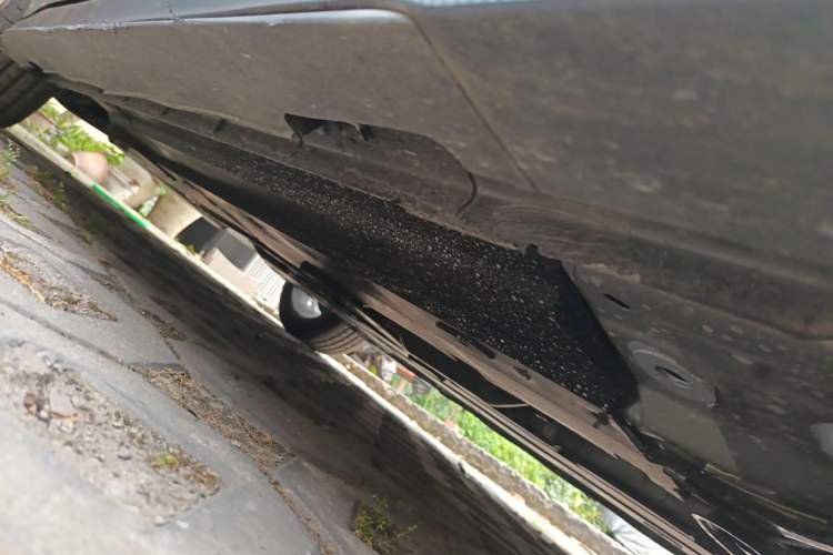 Used CHANGAN UNI-V 2025 1.5T 500Bar Prestige Version Chassis Front Right