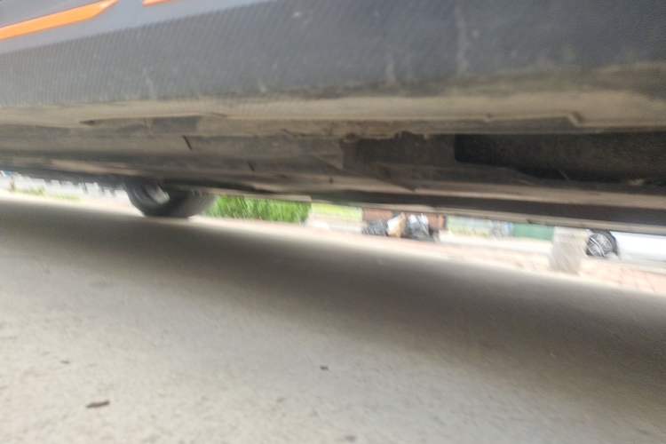 Used CHANGAN UNI-V 2025 Model Third-Generation 2.0T Dynamic Edition Chassis Rear Left