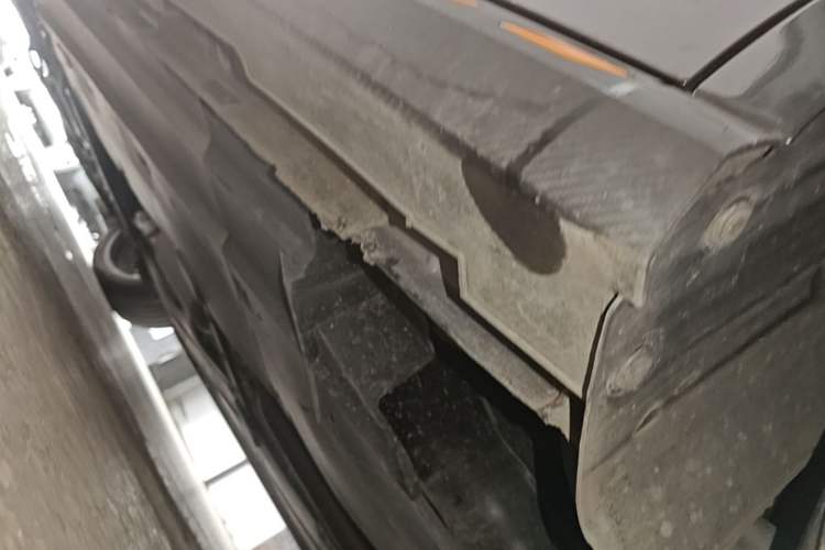 Used CHANGAN UNI-V 2025 Model Third-Generation 1.5T 500Bar Prestige Sports Edition Chassis Rear Left