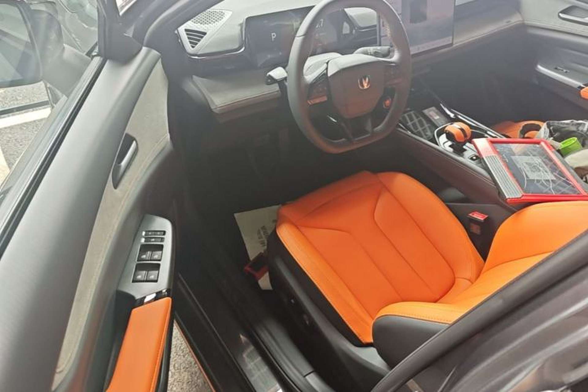 Used CHANGAN UNI-V 2025 Model Third-Generation 2.0T Dynamic Edition Driver Seat
